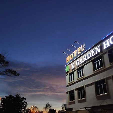 K Garden Hotel Parit Buntar Zewnętrze zdjęcie