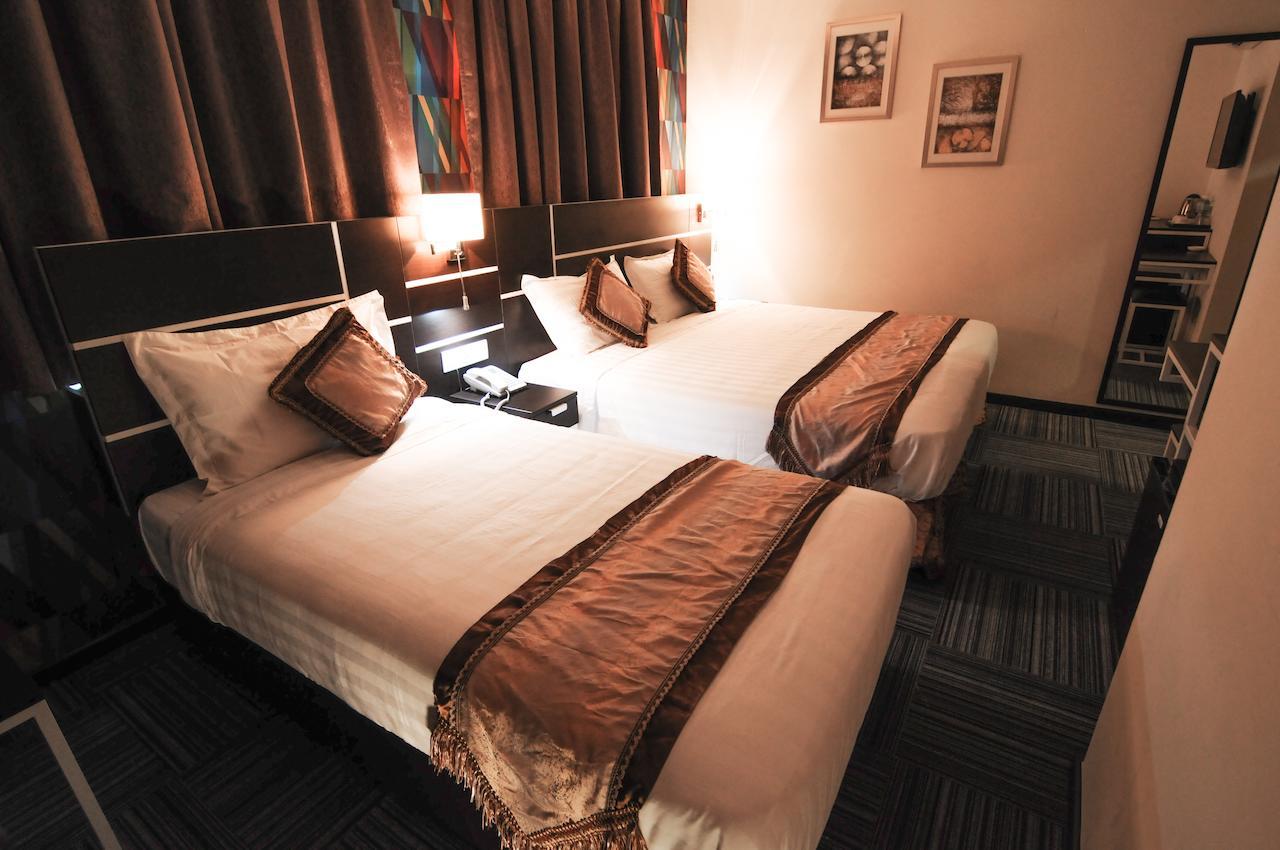 K Garden Hotel Parit Buntar Zewnętrze zdjęcie
